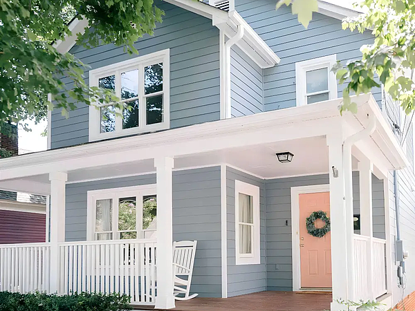 How to Choose the Right Exterior Paint Finish for Florida Homes